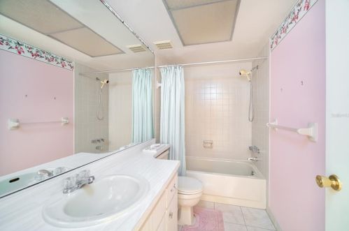 9547 Midiron Ct, New Port Richey FL  34655-1964 exterior