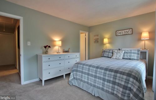 7616 Whitly Way, Lorton VA  22079-1745 exterior