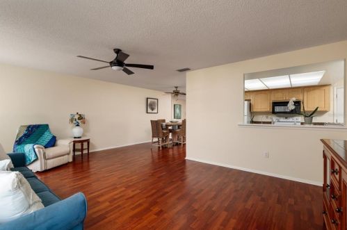 9020 41st St, Pinellas Park FL  33782-5610 exterior