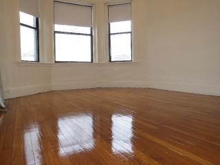 1146 Commonwealth Ave, Boston MA  02134 exterior