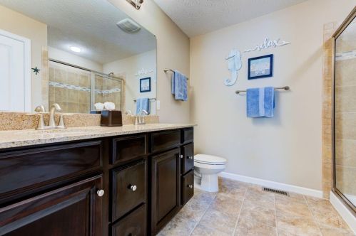 4826 Lakeview Ct, South Lebanon OH  45065-1458 exterior