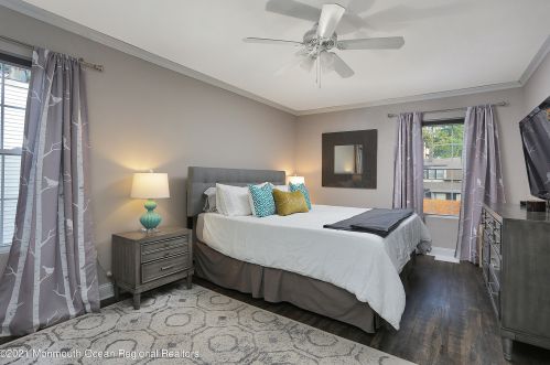 458 Center Ave, Middletown NJ  07748-5369 exterior