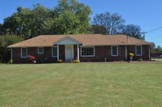 256 Sterling Rd, Hendersonville, TN 37075-5372