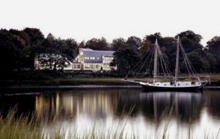 167 Hbr St, Branford CT  06405-3529 exterior