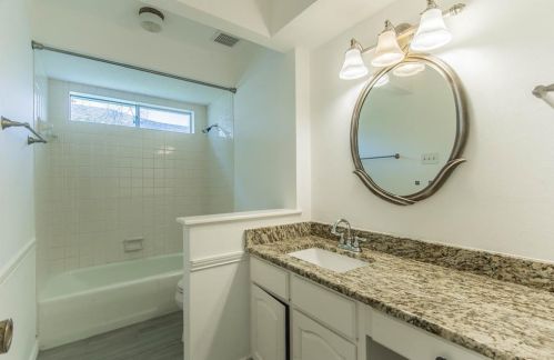 1309 Melrose Dr, Richardson TX  75080-3739 exterior