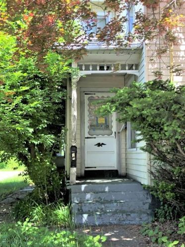 60 Elm St, Ansonia, CT 06401-3310