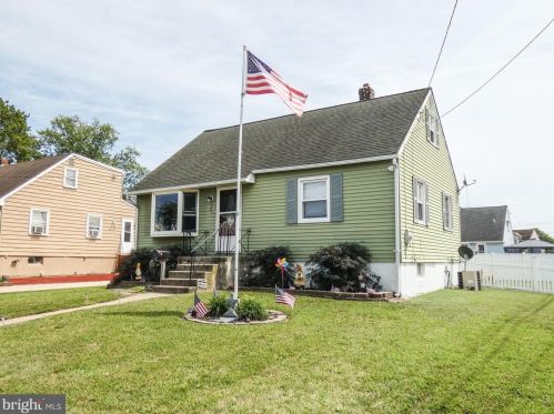 361 Bergen Ave, Gloucester, NJ 08031-1635