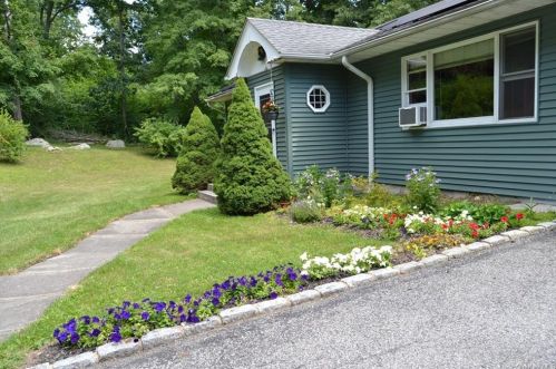 42 Drew Rd, Whaley Lake, NY 12531-4506