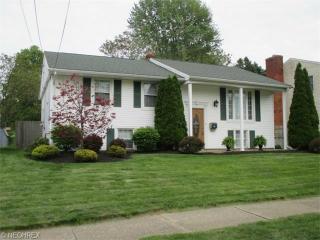119 Sunrise Blvd, Mogadore, OH 44260-1310