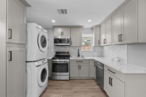 744 Carroll Ave, Glendora CA  91741-3525 exterior