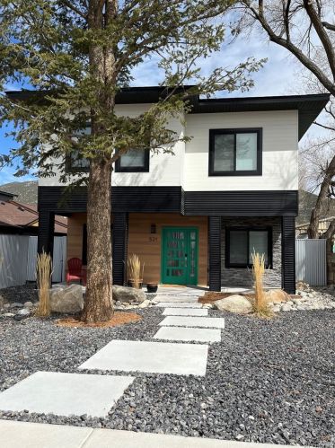 521 Palmer St, Salida, CO 81201-3038