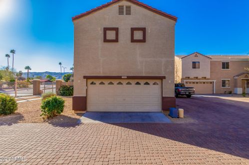 7524 13th Pl, Phoenix, AZ 85042-5663