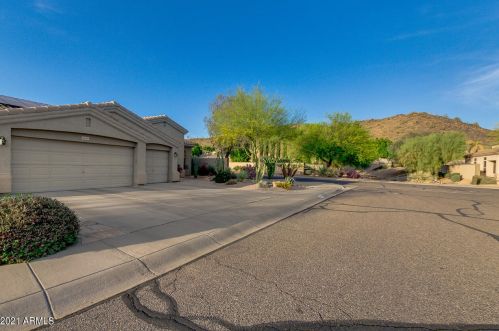 4040 El Cortez Trl, Phoenix AZ  85083-2443 exterior