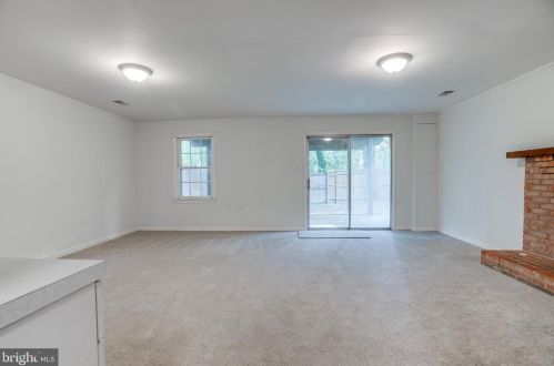 3029 Seminole Rd, Woodbridge VA  22192-1840 exterior