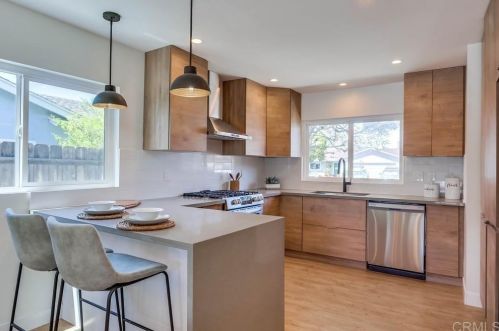 6381 Amberly St, San Diego CA  92120-2101 exterior