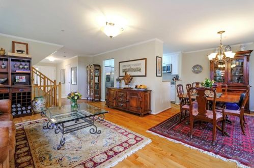 1408 Pondcrest Ln, White Plains NY  10607-1357 exterior