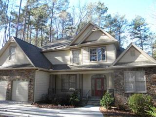 305 Long Reach Dr, Salem, SC 29676-4014