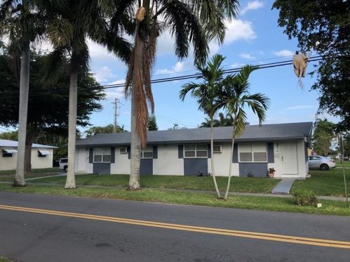 307 2nd Ave, Dania Beach FL  33004-4812 exterior