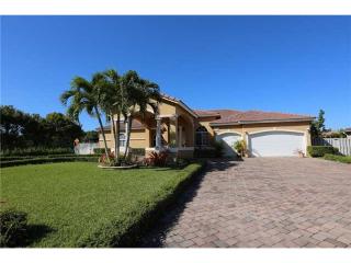 13197 190th St, Miami, FL 33177-3739