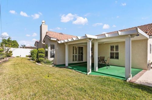 30098 Pebble Beach Dr, Menifee CA  92586-5212 exterior