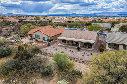 2777 Glen Canyon Rd, Green Valley, AZ 85614-5219