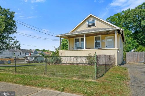 115 Oak Ave, Wilmington, DE 19805-5025