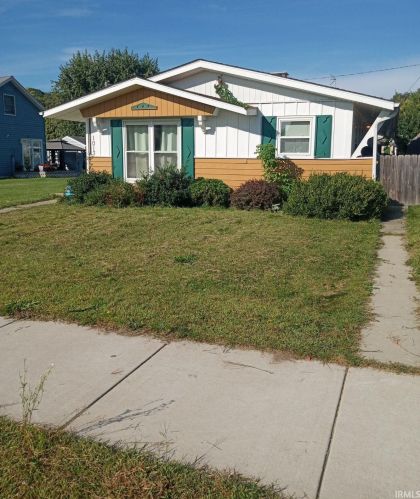 1013 Alabama St, Mishawaka, IN 46544-4609