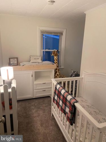 121 Hollywood Ave, Norristown PA  19403-1621 exterior