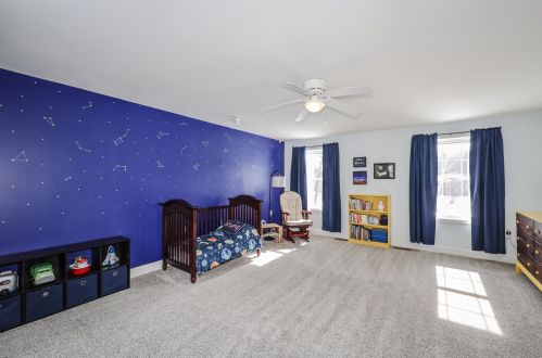 39 Bradford Cir, Hillsboro NH  03244-4864 exterior