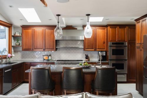2675 Clove St, San Diego, CA 92106-1379