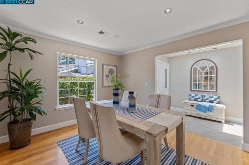 435 Shana Ct, Danville, CA 94526-4139