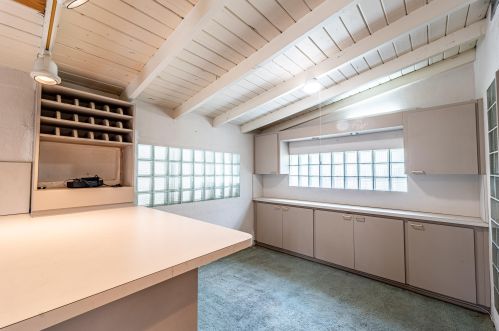 60 Olive Dr, Hialeah FL  33010-5212 exterior