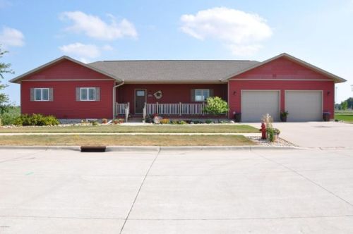 1413 4 St, Sibley IA  51249-1228 exterior
