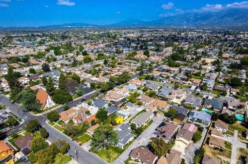 9821 Garibaldi Ave, Temple City CA  91780-1713 exterior
