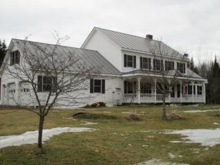 4021 Goshen Rd, Bradford, VT 05033-4413