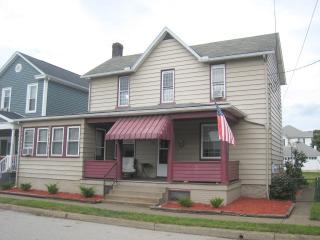 216 Loyalhanna Ave, Latrobe PA  15650-1724 exterior