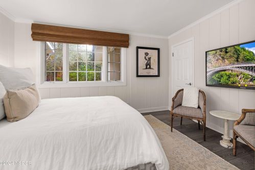 1430 Greenworth Pl, Santa Barbara CA exterior