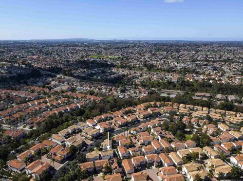 9484 Compass Point Dr, San Diego CA 92126-5597 exterior