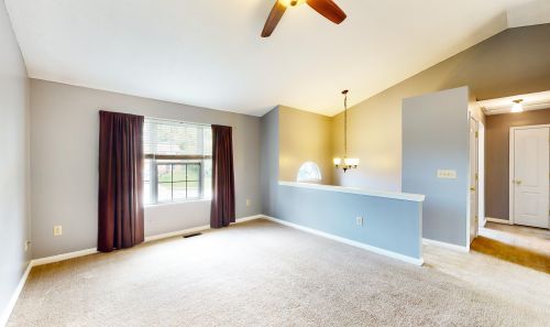 1434 Creeknoll Ct, Covington, KY 41018-4304