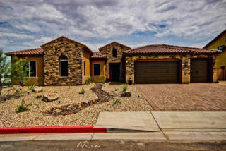 3830 Elmwood St, Mesa, AZ 85205-5170