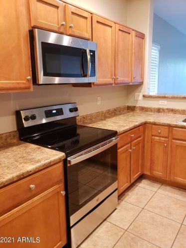 11626 Western Ave, Avondale, AZ 85323-9128