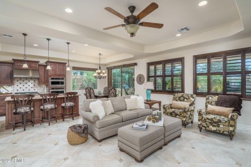 5321 Barwick Dr, Cave Creek, AZ 85331-2408
