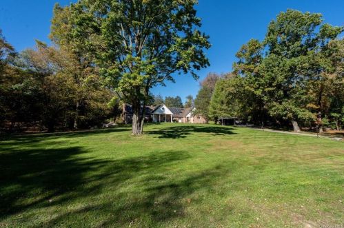 569 State Route 94, Warwick, NY 10990-3157