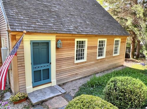 282 Joshuatown Rd, Lyme CT  06371-3035 exterior