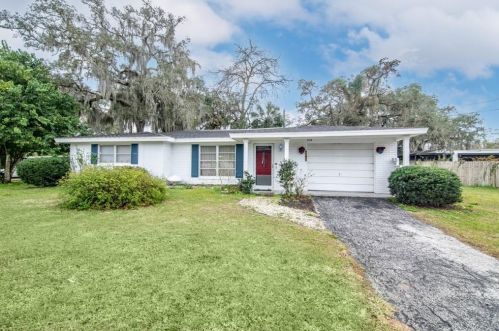 6810 Penda Dr, New Port Richey, FL 34653-2953