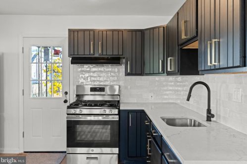 257 Mercer Ave, Gloucester NJ  08031-1614 exterior