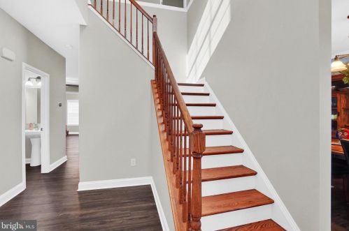 60 4th St, Tolna, PA 17349-8901