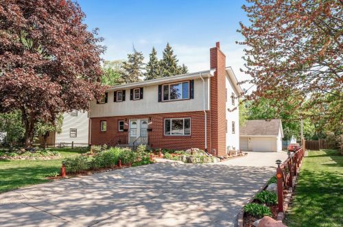 521 74th St, Minneapolis, MN 55423-4032