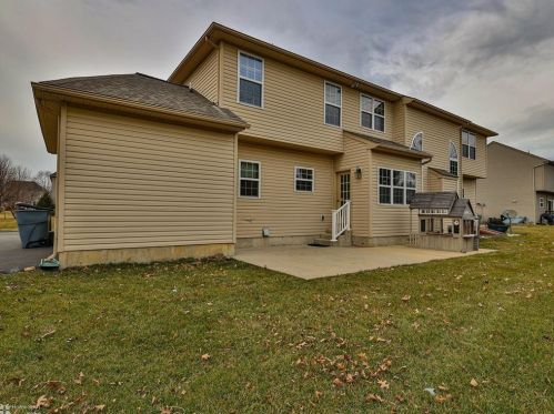 6608 Carmel Dr, Macungie PA  18062-8763 exterior