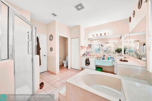 1578 191st Ave, Hollywood FL  33029-6149 exterior